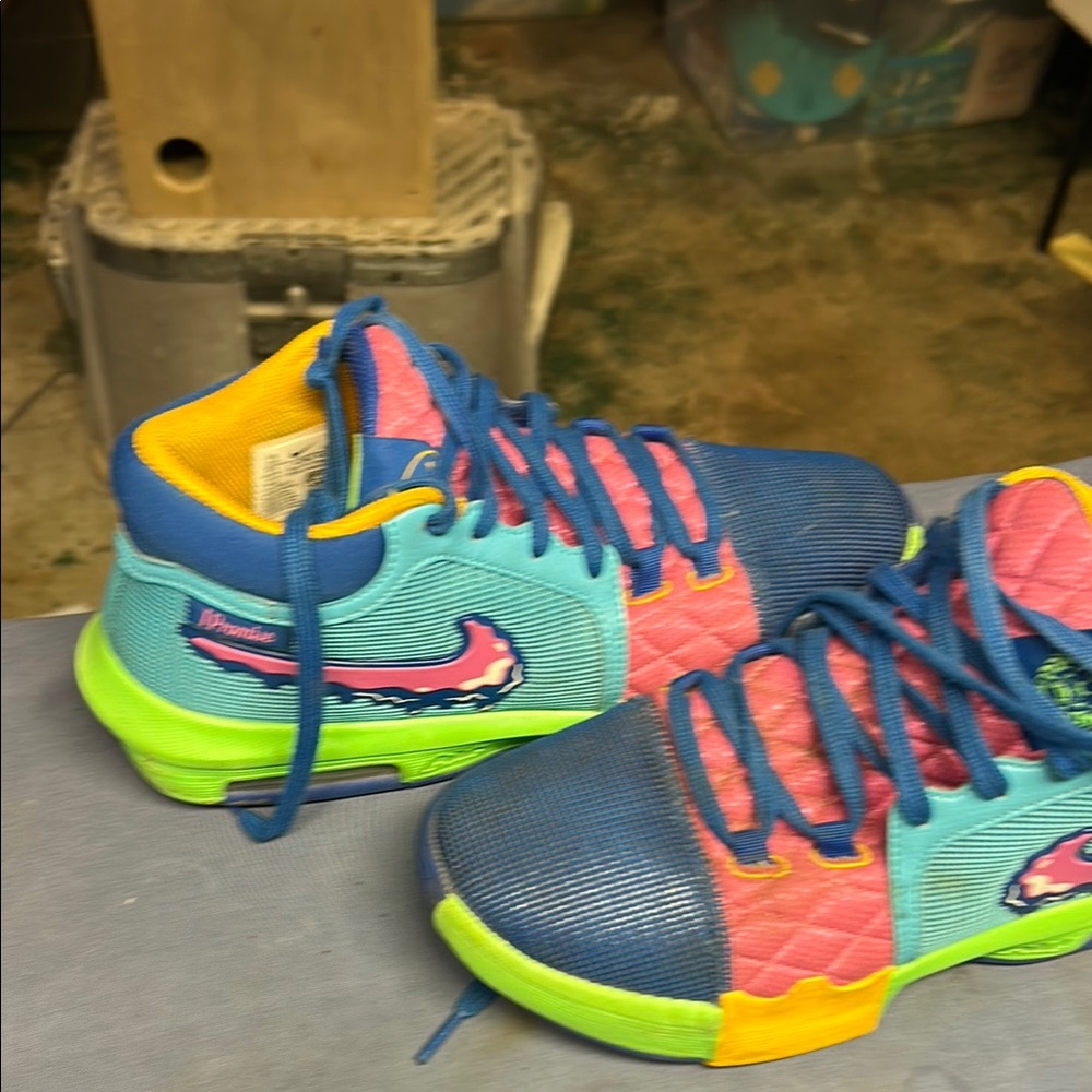 Nike Blue and Pink Athletic Shoes with Cushioned Sole